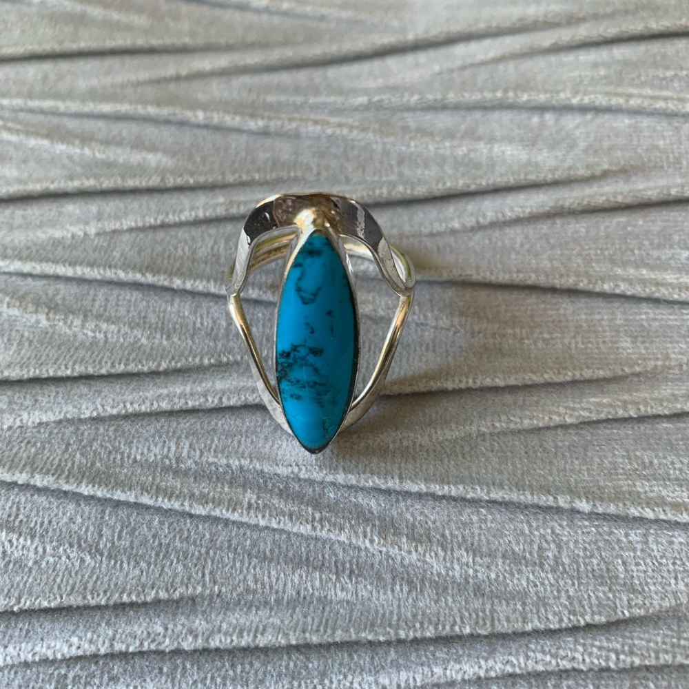 New silver ring